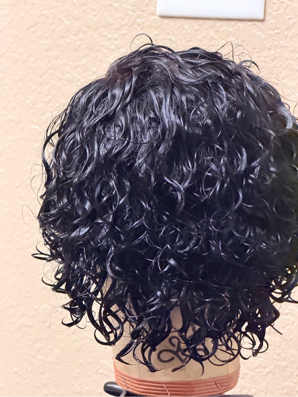 Human Hair Wet and Wavy Wig - Picture 13 of 16